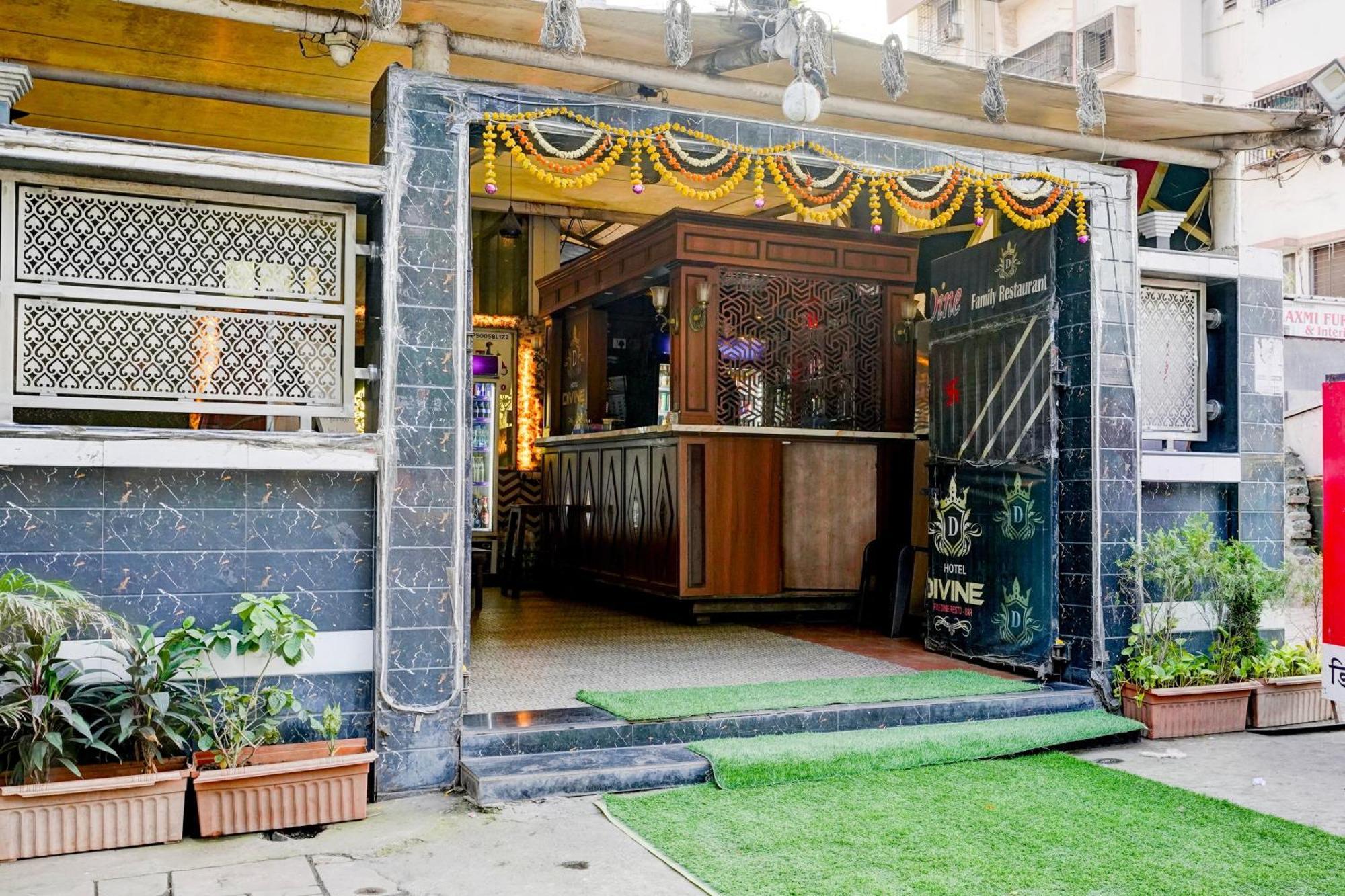 Super Hotel O Divine Fine Dine Lodging And Boarding Kalyan Bagian luar foto
